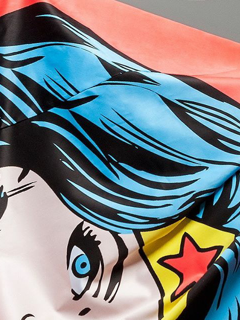 Wonder Woman overskirt